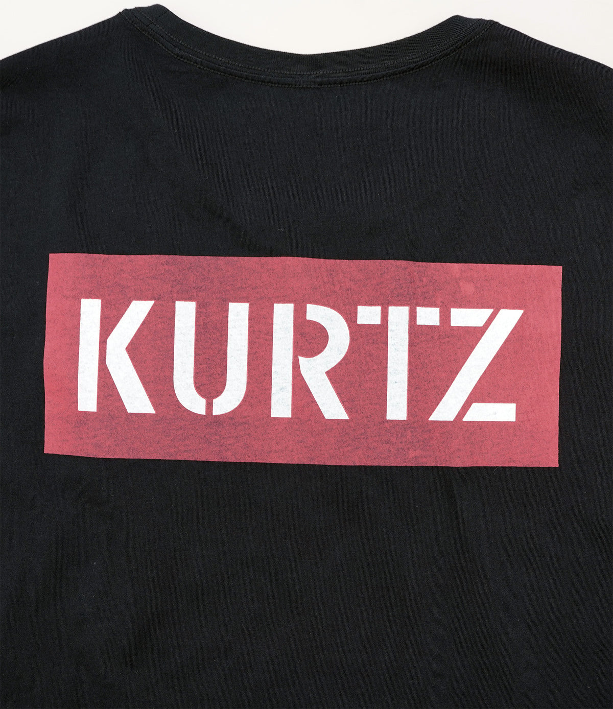 T-shirt z nadrukiem – czarny |color:black