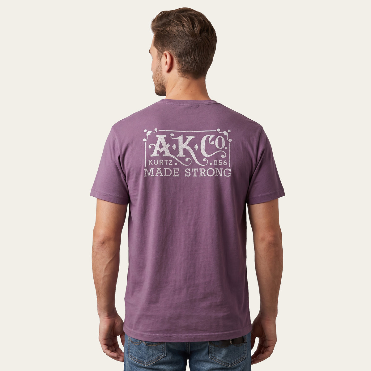 T-shirt vintage – tył – na modelu  | color:Amethyst Ash