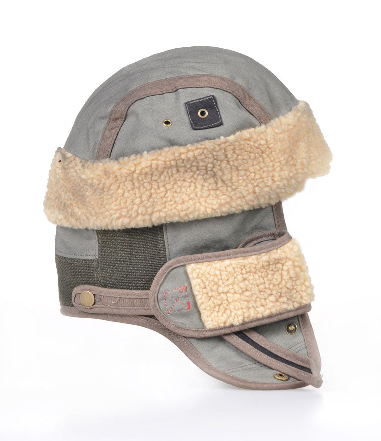 |color:Military