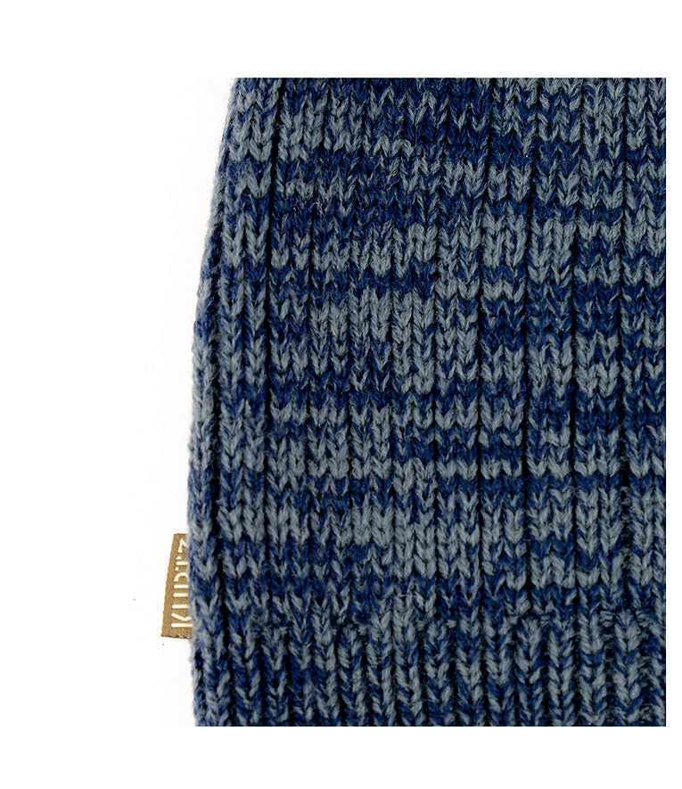 |color:Navy