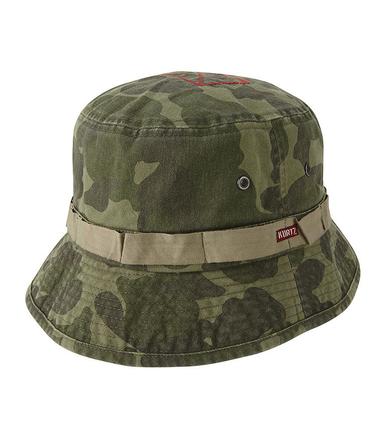 Wojskowy kapelusz bucket