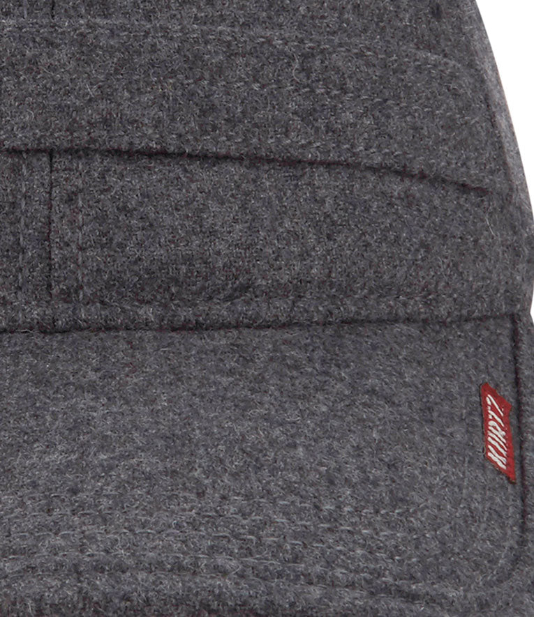 |color:Charcoal